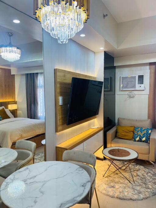 Marias Suite Near Manila Bay Free Use Of Pool Esterno foto