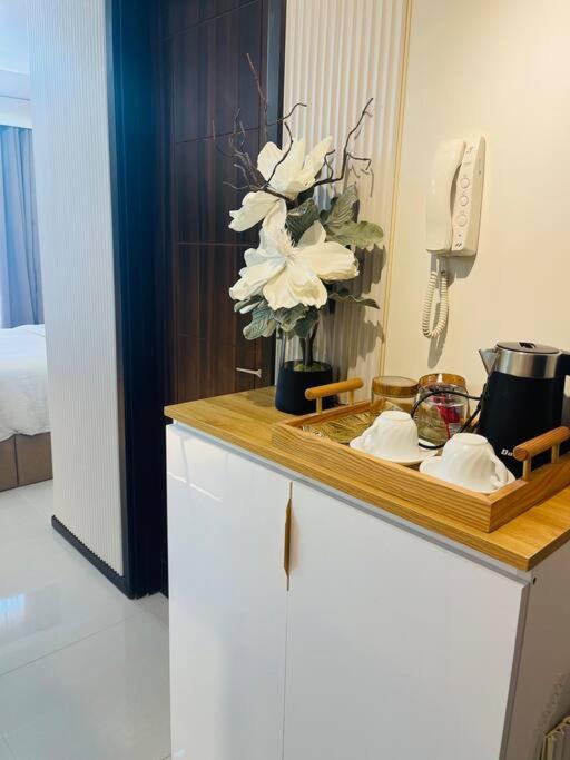 Marias Suite Near Manila Bay Free Use Of Pool Esterno foto
